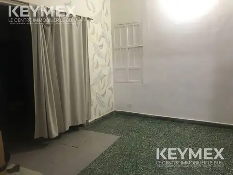 Depto Tipo Casa en Venta 50 años