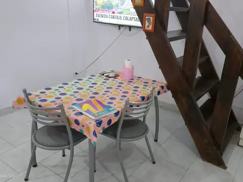 Depto Tipo Casa en Venta de 3 ambientes