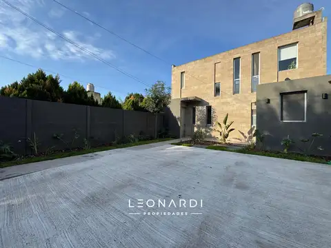 Casa en venta en Matheu - APTA CREDITO    ID 5649