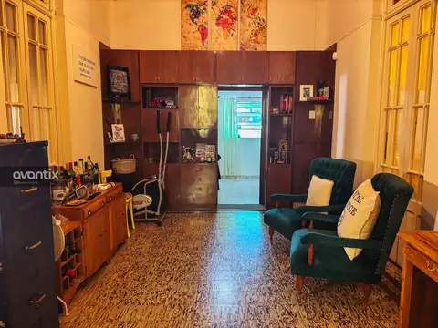 Casa 6 ambientes con 1 baño