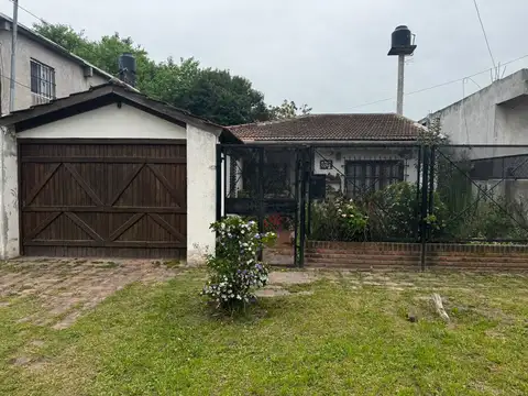 CASA 4 AMBIENTES VENTA LONGCHAMPS MAS DEPARTAMENTO