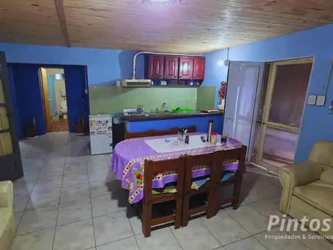 Casa en Venta con 1 cochera