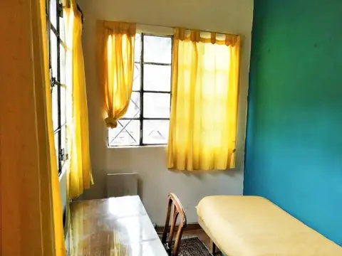 Casa 4 amb Sobre lote propio. OPORTUNIDAD