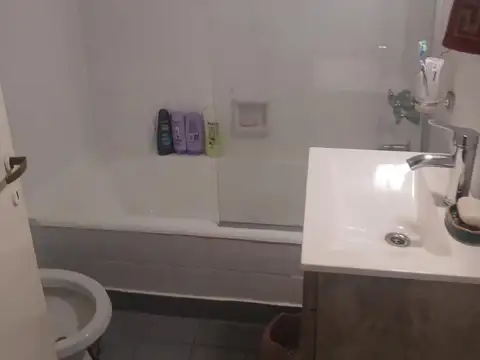 Departamento en Alquiler en Olivos Vías/Maipú, $ 800.000
