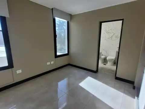 Departamento en Alquiler en Mendoza, USD 950