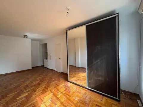 Departamento luminoso en VENTA. San Nicolas