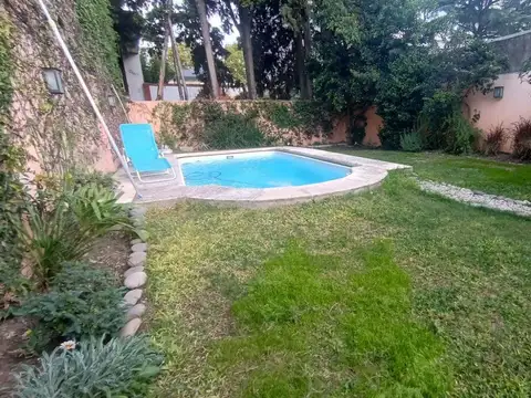 VENTA PH 4 AMBIENTES TIPO CASA EN VILLA DEL PARQUE