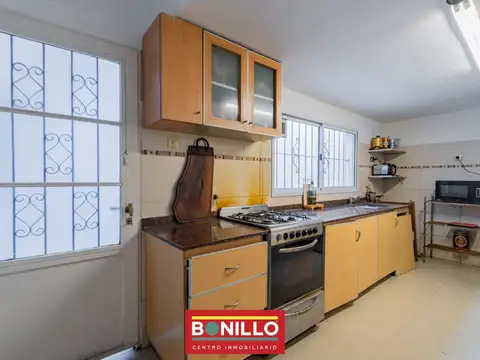 RESERVADO PH 6 ambientes en block venta Villa Pueyrredón