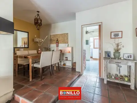 GABRIELA MISTRAL 2800
