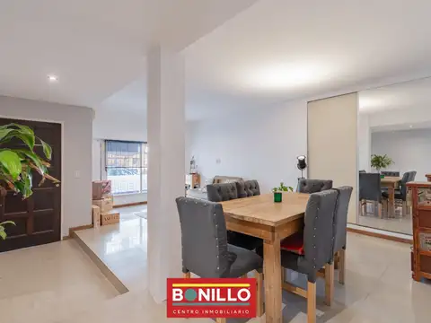 Depto Tipo Casa en Venta de 5 dormitorios