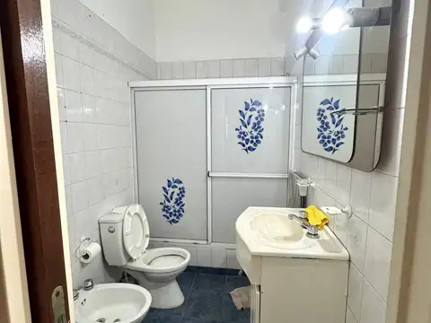 Depto Tipo Casa en Alquiler 60 años