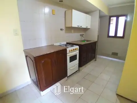 Departamento 5 ambientes con 2 baños