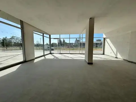 LOCAL COMERCIAL - ZONA PUERTO