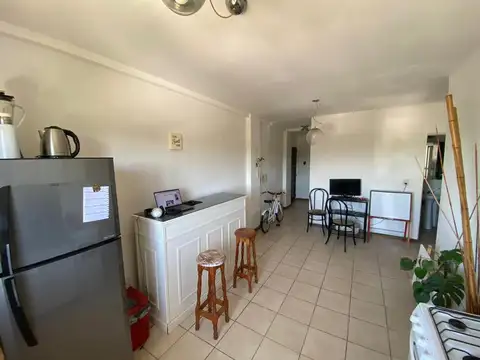 EN VENTA DEPARTAMENTO 1 DORMITORIO CON COMODIN Y BALCON