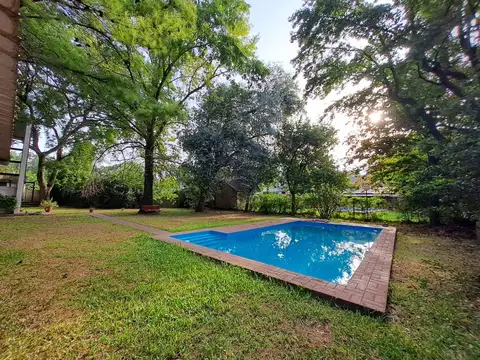 Casa 3 ambientes con 2 baños