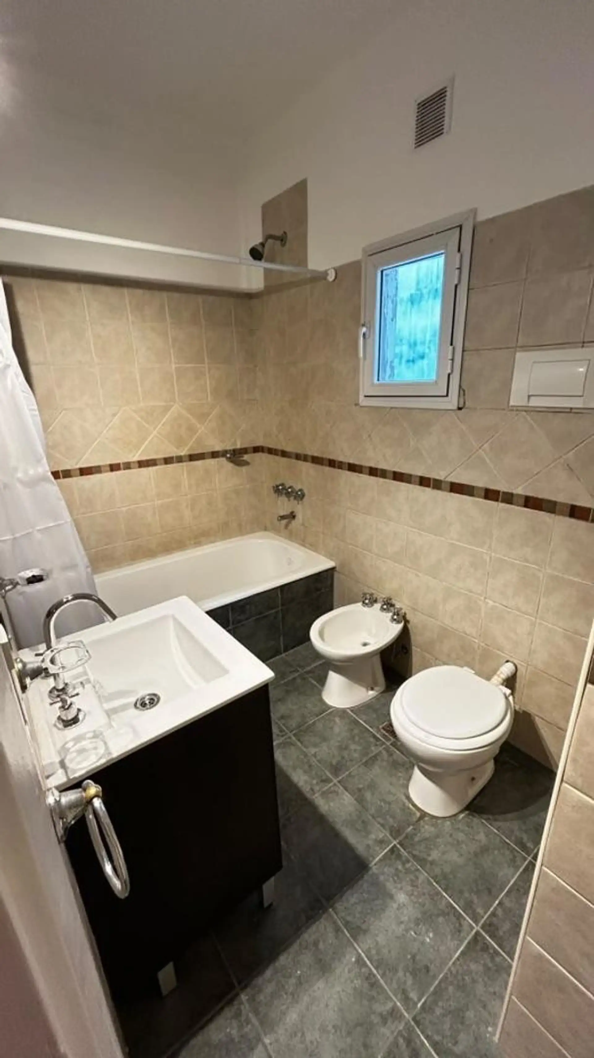 Departamento 3 Amb.al contrafrente, reciclado, Mar del Plata