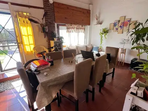Depto Tipo Casa 4 ambientes con 1 baño