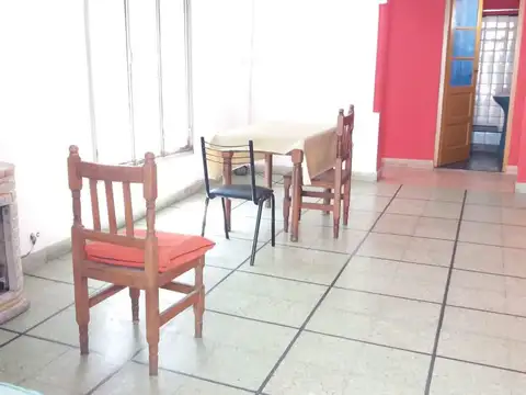 Depto Tipo Casa en Venta 60 años