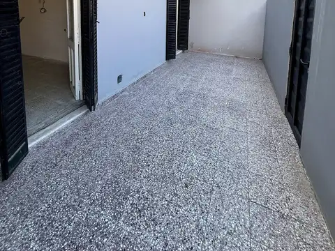 Depto Tipo Casa en Venta en Sarandi, USD 48.000