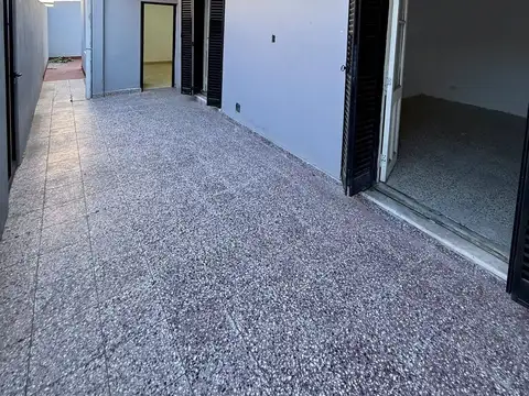 Azucena Villaflor 100