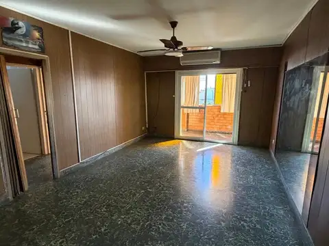 VENTA DEPTO. 4 AMBIENTES EN "CABALLITO"