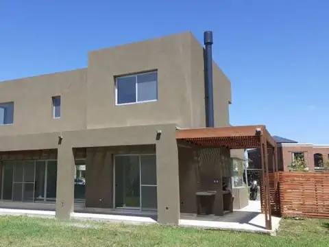 Austria, Troncos del Talar, Provincia de Buenos Aires