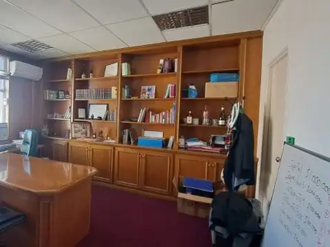 Oficina en Venta en Monserrat, Capital Federal