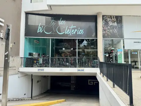Local en Alquiler en Villa Carlos Paz, $ 1.800.000