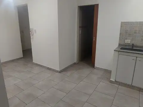 Presidente Domingo Faustino Sarmiento 400, Piso 2