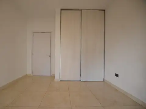 Departamento en Venta en Área Centro Este, USD 135.000