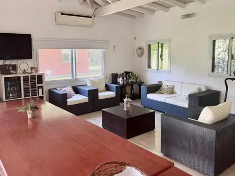 Casa en Venta de 5 dormitorios