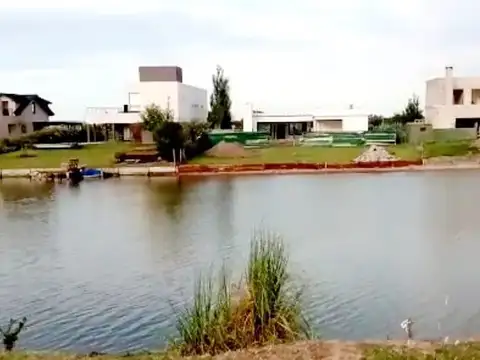 Terreno en Venta de 599,0 m2