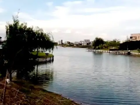 Terreno en Venta en San Sebastian, USD 25.000