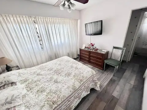 Bayardi  2596 , Piso 10