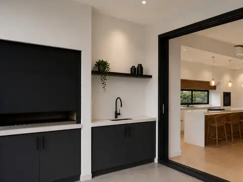 Casa en Venta con 2 cocheras