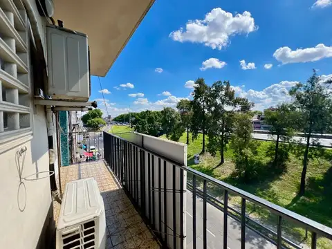 3 AMBIENTES CON BALCÓN Y EXPENSAS BAJAS LINIERS