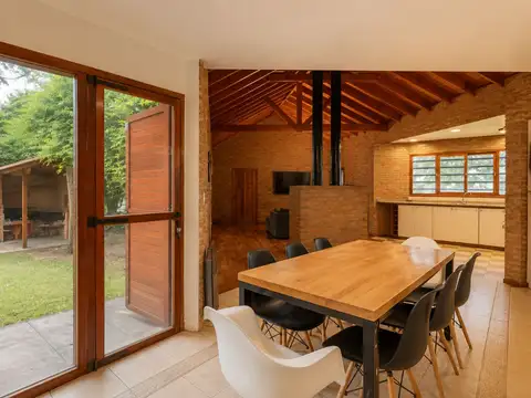 CASA EN VENTA EN CITY BELL