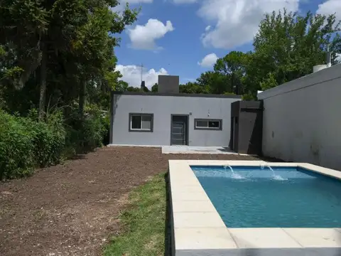 Casa en Venta 2 Dormitorios Apta Crédito Hipotecario. Roldan.