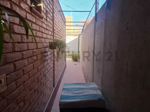 Bombal , Piso 0
