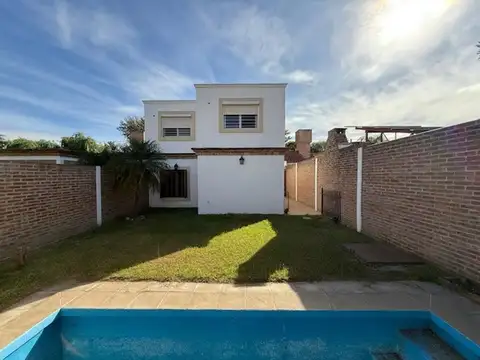 Casa en Venta Villa Belgrano 4 dormitorios patio pileta