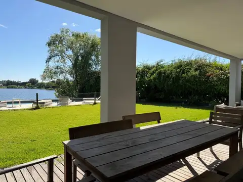 Casa en Venta de 5 dormitorios