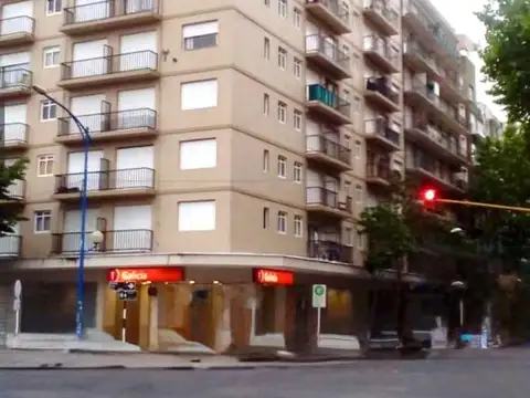 VENTA DEPARTAMENTO CENTRO MAR DEL PLATA