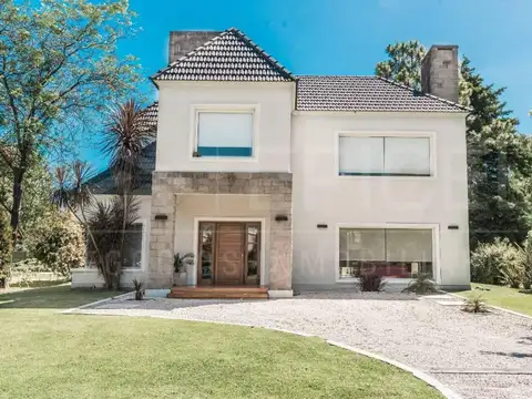 Impecable casa en St Thomas Sur