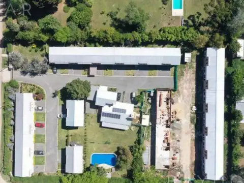 CASA dúplex  VENTA PILAR KM 50 DE 2 DORMITORIOS pileta parrilla JARDIN SEGURIDAD  APTO HIPOTECARIO