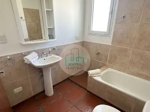 Departamento en Venta en Munro-Este, USD 115.000