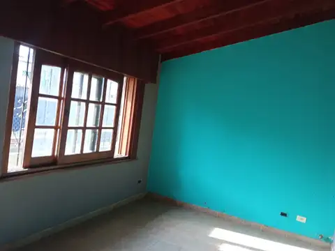 CASA CON LADRILLO A LA VISTA EN SOURIGUES U$S 150.000.-