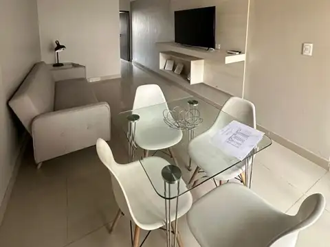 9 DE JULIO 800, Piso 8