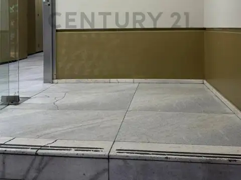 Venta o alquiler de Oficina. Ciudad de Mendoza. Oportunidad.