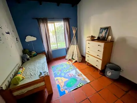 Casa 5 ambientes con 1 baño