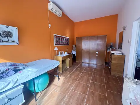Venta Casa de pasillo. Ayacucho 2300. República de la Sexta